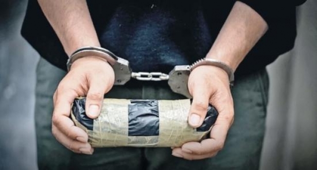 В Нефтеюганске адвокат получил срок за попытку наладить сеть наркосбыта