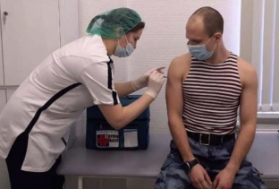 Росгвардейцы Югры проходят вакцинацию от коронавируса