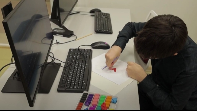Ученики школы креативных индустрий в Сургуте создают собственные мультфильмы
