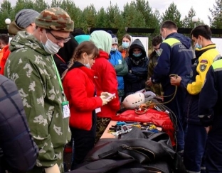 Югорские добровольцы смогут на постоянной основе выезжать на гуманитарные миссии за пределы России