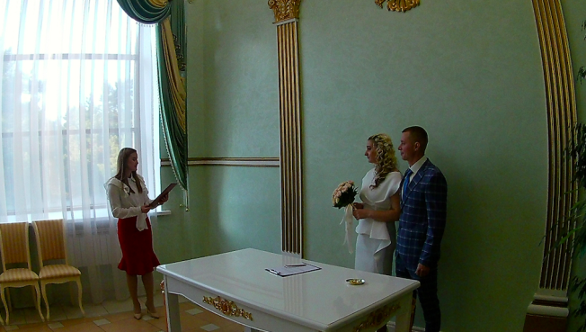 В сургутском исправительном центре сыграли первую свадьбу