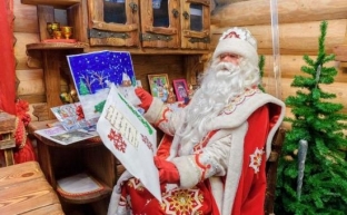 Югорчан в социальных сетях поздравил Дед Мороз