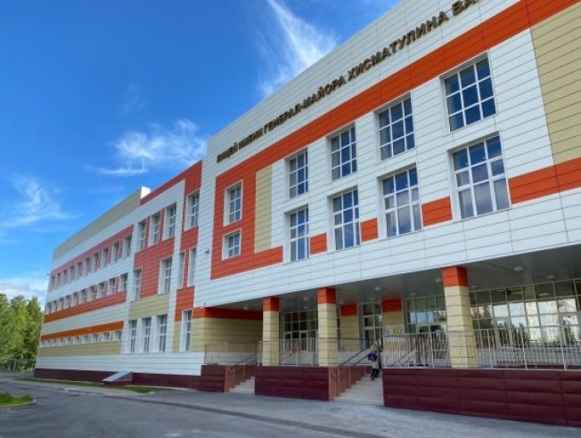 Школа в 32 микрорайоне Сургута готова принять учеников