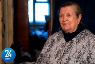 Волонтеры «Газпром трансгаз Сургут» помогают ветерану труда улучшить жилищные условия