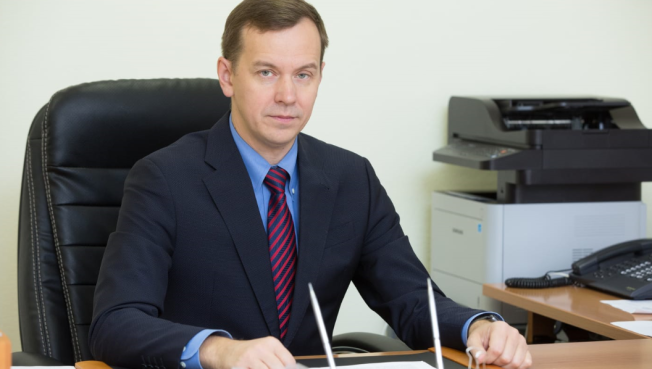 Экс-заместитель главы Сургута стал руководителем окружного департамента