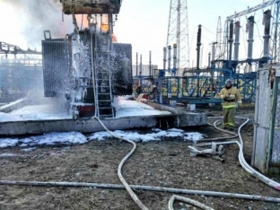 МЧС выясняет причину возгорания на подстанции в Сургутском районе