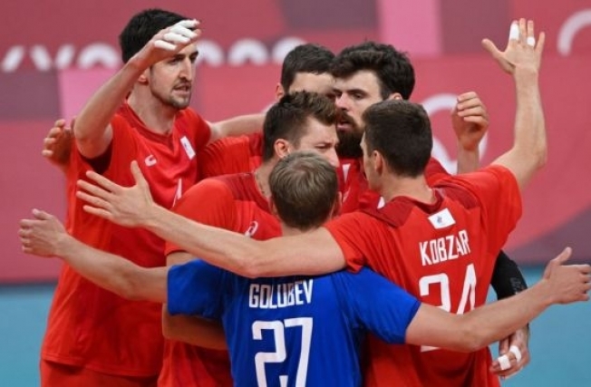 Югорские волейболисты в составе сборной России вышли в полуфинал Олимпиады