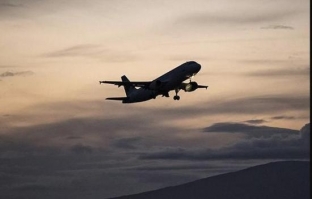 Эпидемиологи разыскивают пассажиров «Победы», которые прилетели в Сургут 9, 11 и 22 марта
