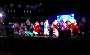 В Ханты-Мансийске прошел ежегодный слет Дедов Морозов и Снегурочек
