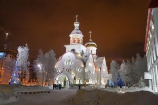 Около ста сотрудников МЧС будут дежурить в храмах Югры в Рождественскую ночь