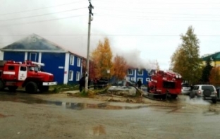 Больше ста человек лишились жилья из-за крупного пожара в Югре