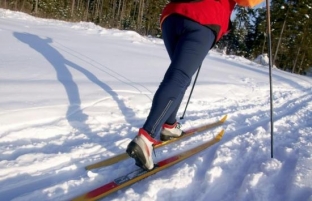 В Сургуте и районе для любителей активного зимнего отдыха начали укладывать лыжню