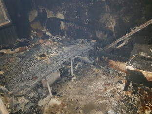 Следователи в Югре выясняют причины гибели в пожаре двух человек