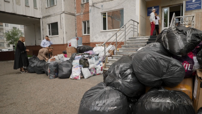 Сургутяне собрали гуманитарную помощь для жителей Белгородской области