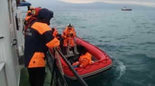 В Черном море обнаружен бортовой самописец с разбившегося Ту-154